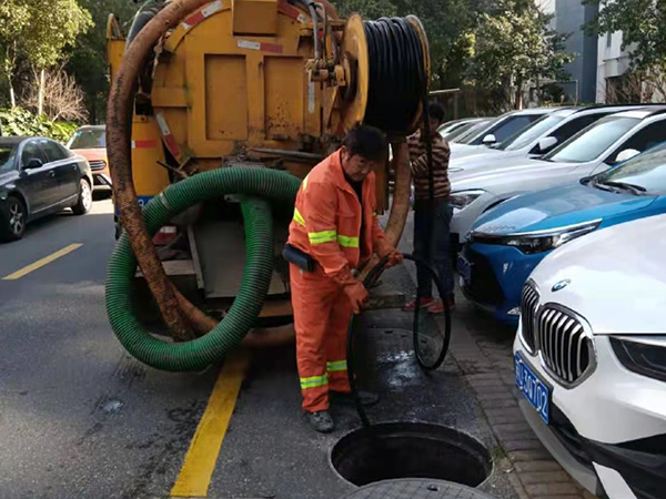 马山排污管道清淤